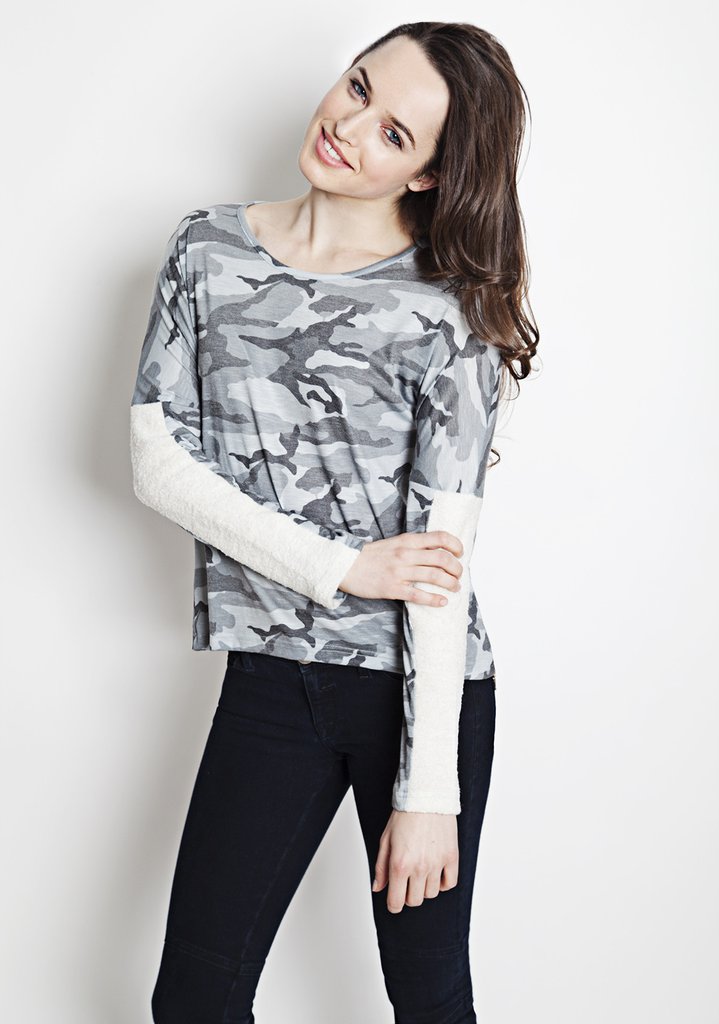 Amelia 3/4 Sleeve in Grey Camo